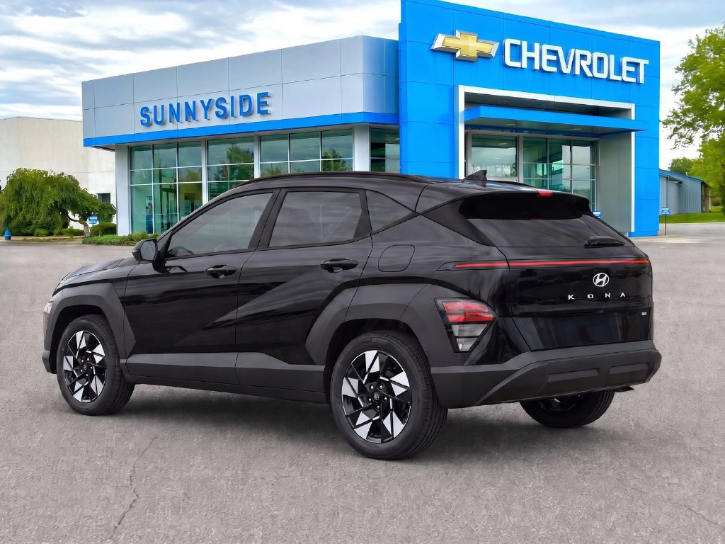 Used 2024 Hyundai Kona SEL w/ Convenience Package AWD/4WD image 4