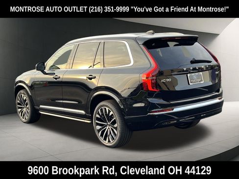 New 2026 Volvo XC90 B6 Plus w/ Protection Package Premier AWD/4WD image 4
