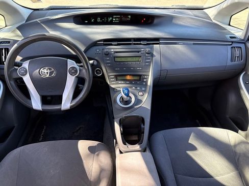 Used 2010 Toyota Prius Five image 13