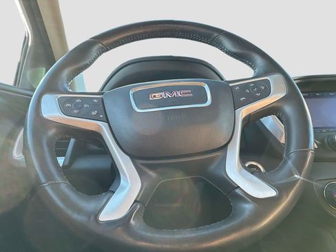 Used 2020 GMC Terrain SLT w/ Preferred Package image 10