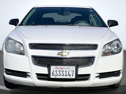 Used 2011 Chevrolet Malibu LS image 3
