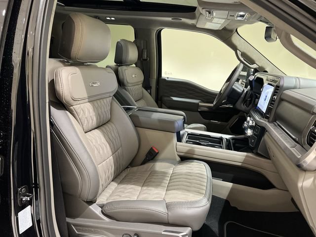 New 2026 Ford F450 Platinum w/ Platinum Plus Package AWD/4WD image 25
