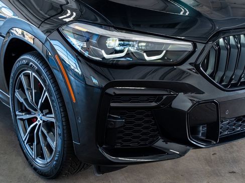 Used 2023 BMW X6 xDrive40i w/ M Sport Package image 18