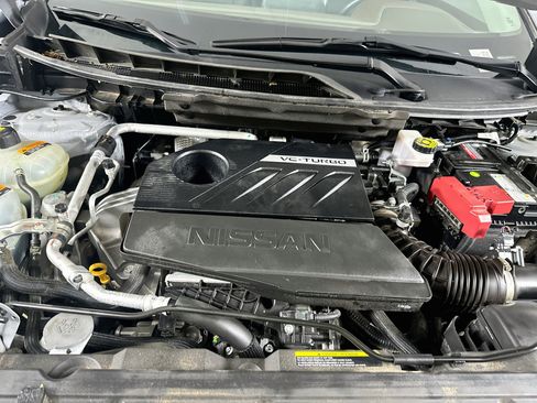Used 2023 Nissan Rogue SL FWD image 33