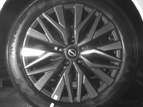 Used 2026 Nissan Altima 2.5 SV FWD image 18
