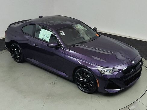 Used 2025 BMW 230i xDrive Coupe w/ M Sport Package image 9