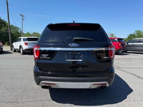 Used 2016 Ford Explorer Platinum AWD/4WD image 5