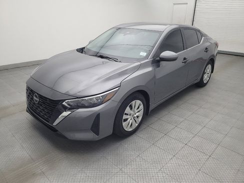 Used 2024 Nissan Sentra S FWD image 2