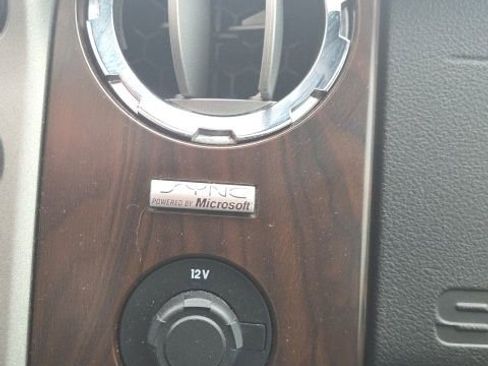 Used 2015 Ford F350 Lariat w/ Lariat Ultimate Package image 29