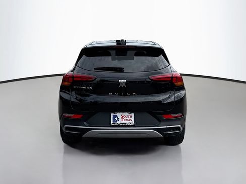 Used 2024 Buick Encore GX Preferred w/ Comfort Package FWD image 5