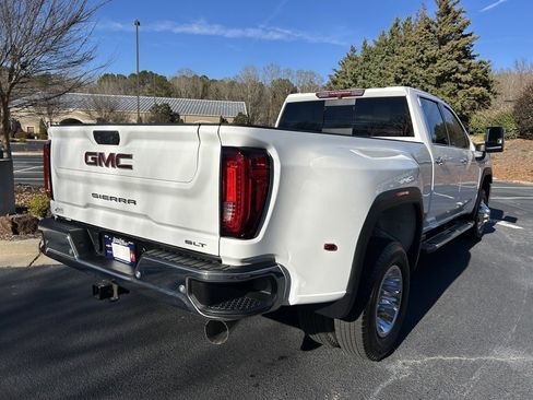 Used 2023 GMC Sierra 3500 SLT w/ SLT Premium Package image 22