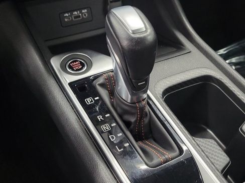 Certified 2023 Nissan Sentra SR FWD image 24