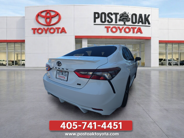 Used 2023 Toyota Camry SE FWD image 7