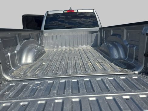 Used 2022 RAM 1500 Big Horn w/ Night Edition AWD/4WD image 15