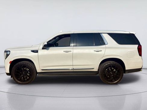 Used 2023 GMC Yukon Denali Ultimate AWD/4WD image 4