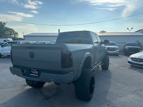 Used 2010 Dodge Ram 2500 Truck ST w/ ST Popular Equipment Group AWD/4WD image 4