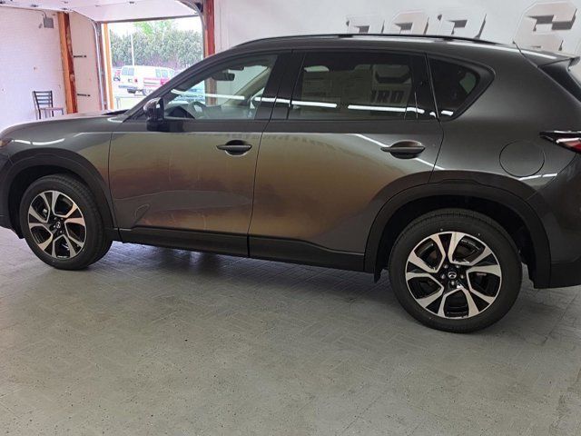 New 2026 MAZDA CX-5 Preferred AWD/4WD image 3