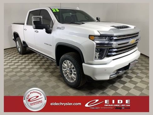 Used 2023 Chevrolet Silverado 2500 High Country w/ Z71 Off-Road Package AWD/4WD image 1