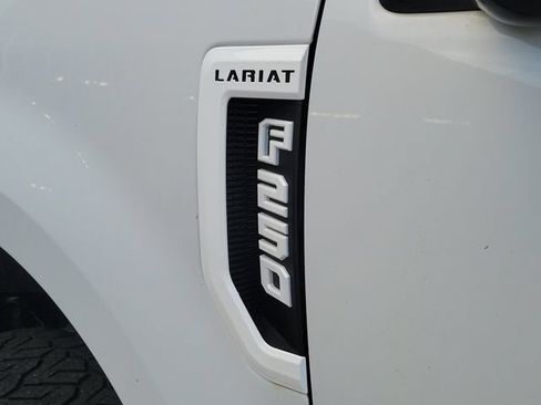 Used 2019 Ford F250 Lariat w/ Lariat Ultimate Package AWD/4WD image 7