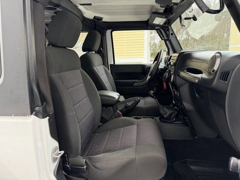 Used 2012 Jeep Wrangler Sport image 15