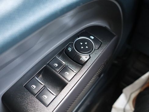 Used 2023 Ford Maverick XL image 19