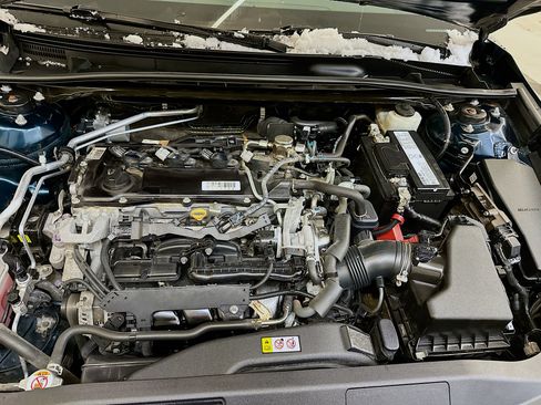 Used 2019 Toyota Camry LE image 34