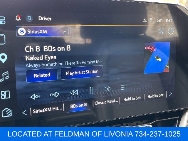 Used 2027 Chevrolet Equinox LT w/ Convenience Package II FWD image 12