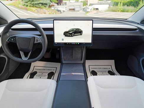 Used 2025 Tesla Model 3 RWD image 39