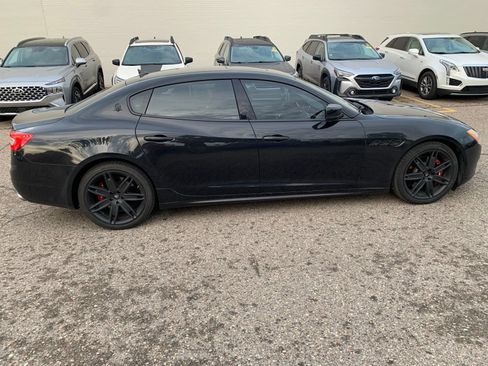 Used 2015 Maserati Quattroporte S Q4 AWD/4WD image 4