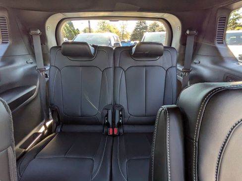 New 2025 Jeep Grand Cherokee L Limited AWD/4WD image 16
