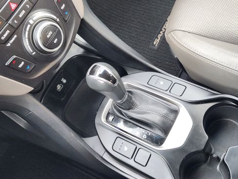 Used 2017 Hyundai Santa Fe SE w/ SE Premium Package 02 image 21