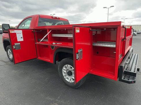 New 2025 GMC Sierra 2500 Pro w/ Convenience Package image 6