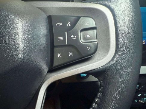 Used 2021 Ford Bronco Badlands w/ Sasquatch Package image 11