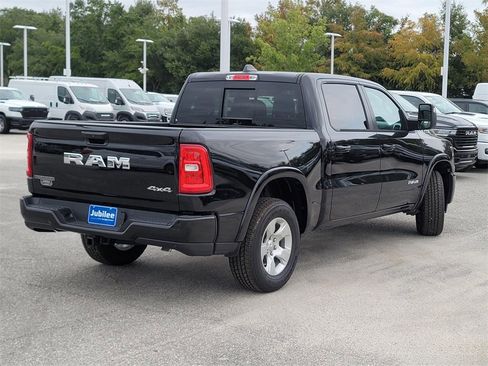 New 2025 RAM 1500 Big Horn image 5