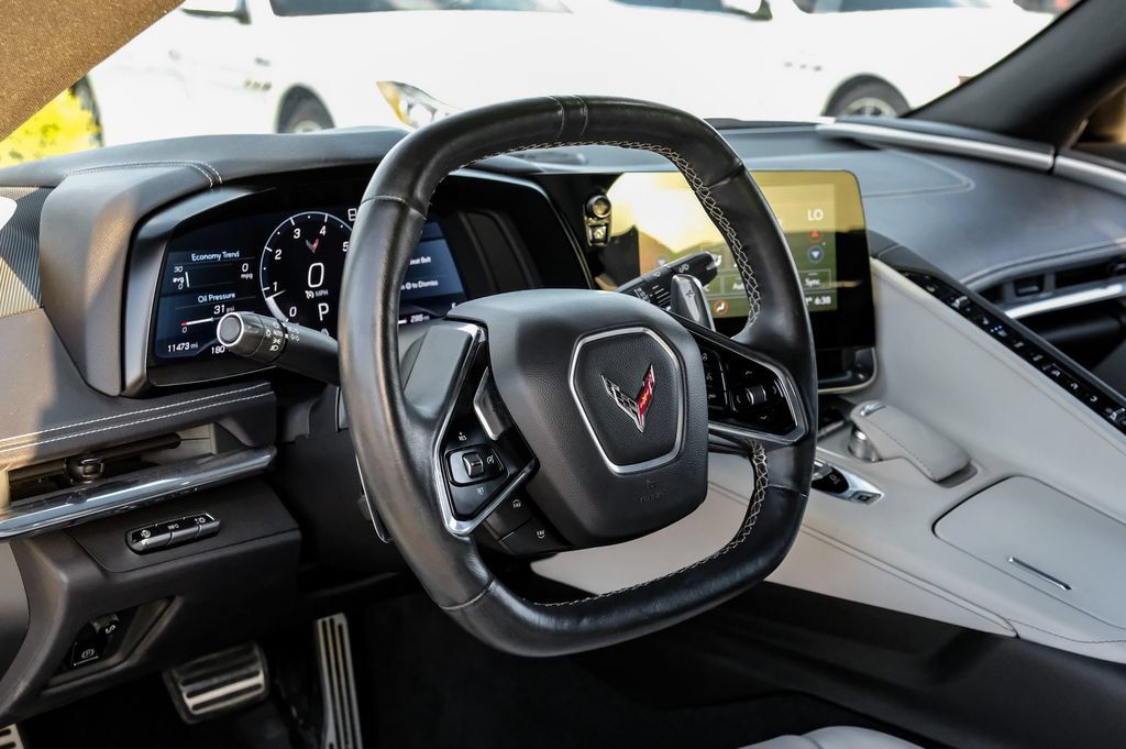 Used 2020 Chevrolet Corvette Stingray Preferred Cpe w/ 2LT Preferred Equipment Group RWD image 12