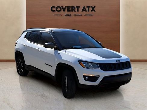 Used 2019 Jeep Compass Trailhawk w/ Cold Weather Group image 7