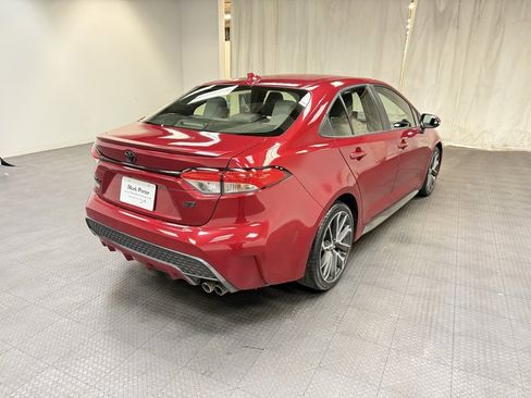 Used 2022 Toyota Corolla SE image 6