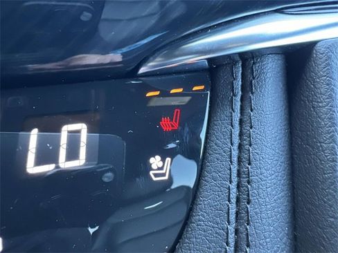 Certified 2023 Cadillac XT6 Premium Luxury w/ Technology Package image 79