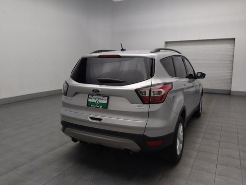 Used 2017 Ford Escape SE w/ Equipment Group 201A image 9