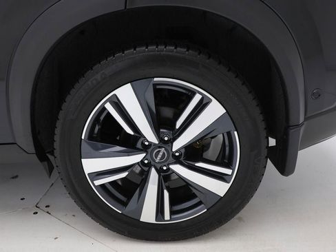 Used 2023 Nissan Rogue Platinum w/ Platinum Premium Package image 10