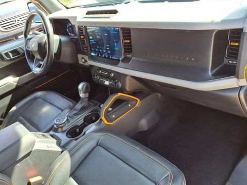Used 2022 Ford Bronco Badlands AWD/4WD image 29