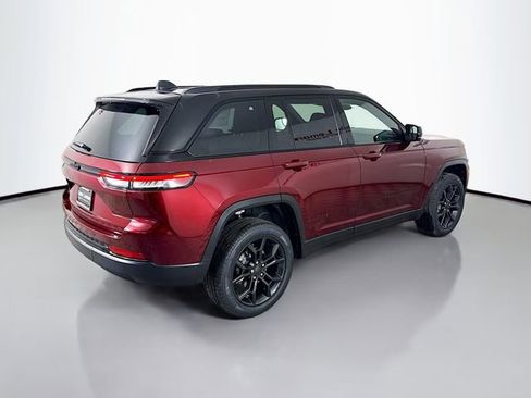 New 2025 Jeep Grand Cherokee Limited AWD/4WD image 7