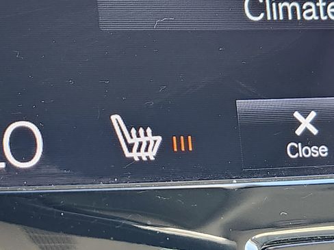 Used 2021 Volvo S60 T5 Momentum image 29