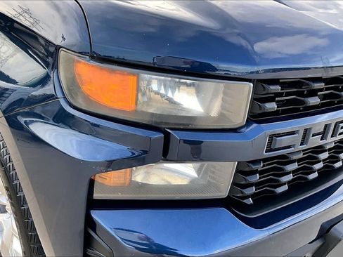 Used 2019 Chevrolet Silverado 1500 Custom w/ Custom Value Package RWD image 23