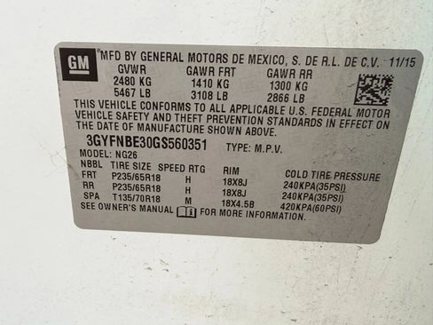 Used 2016 Cadillac SRX Luxury image 3