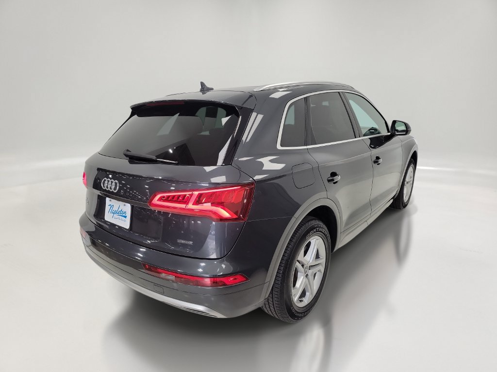 Used 2019 Audi Q5 2.0T Premium w/ Convenience Package AWD/4WD image 4