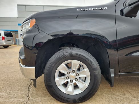 Certified 2025 Chevrolet Silverado 1500 LT RWD image 9