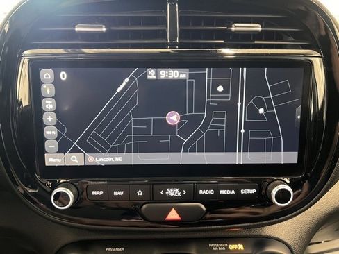 Used 2023 Kia Soul S image 23