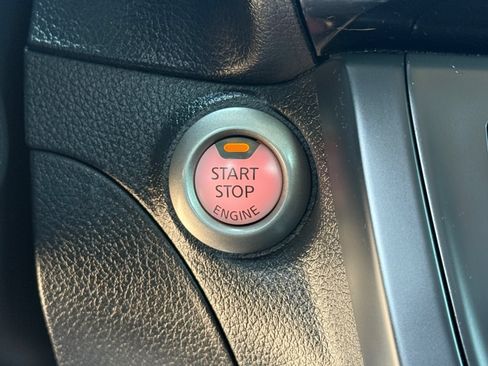 Used 2019 Nissan Sentra SV FWD image 24