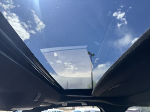 Used 2025 Toyota 4Runner TRD Off-Road Premium AWD/4WD image 32